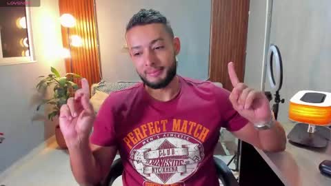 Snapshot of j_calix chatting on 04.22.26 Calix Independient model Insta and twt Calixsnake online show from 04.22.26