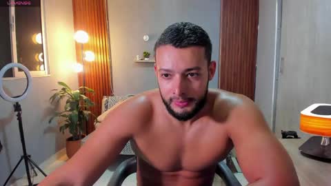 Snapshot of j_calix chatting on 05.03.26 Calix Independient model Insta and twt Calixsnake online show from 05.03.26