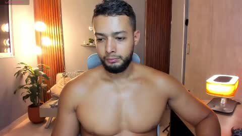 Snapshot of j_calix chatting on 05.13.26 Calix Independient model Insta and twt Calixsnake online show from 05.13.26