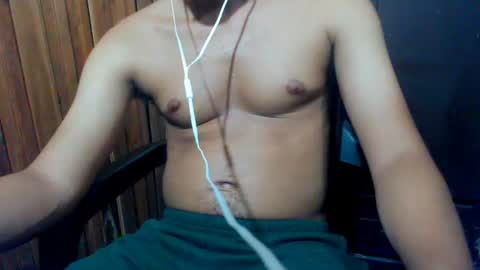 Snapshot of j_castello chatting on 07.10.26 J online show from 07.10.26