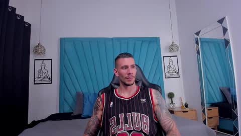 J King online show from 03.11.26