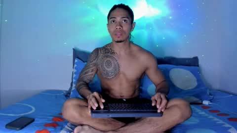 i am juan musiry independent model  online show from 11.15.25