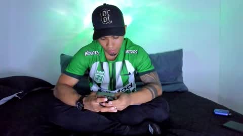 i am juan musiry independent model  online show from 12.18.25