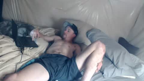 First timer  online show from 07.08.26