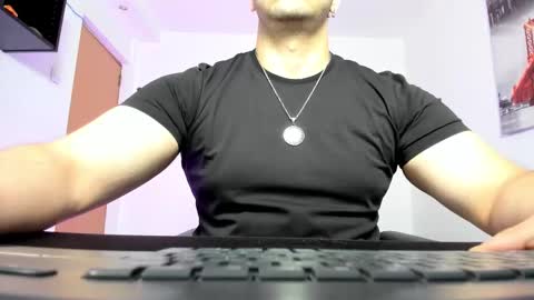 Snapshot of jace_thorne chatting on 09.30.25 Jace online show from 09.30.25