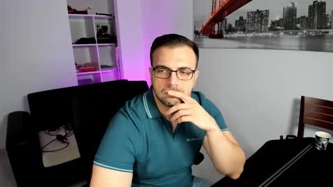 Snapshot of jace_thorne chatting on 10.03.25 Jace online show from 10.03.25