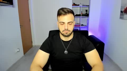 Snapshot of jace_thorne chatting on 10.13.25 Jace online show from 10.13.25