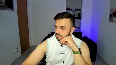 Snapshot of jace_thorne chatting on 10.21.25 Jace online show from 10.21.25