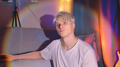 Snapshot of jack_frozt chatting on 11.07.25 brestonsweet online show from 11.07.25