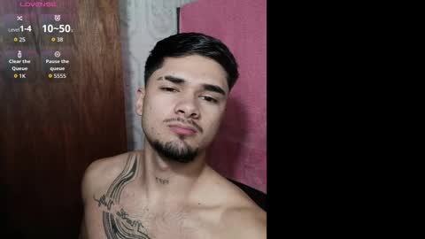 Snapshot of jack_hills2 chatting on 10.24.25 online show from 10.24.25