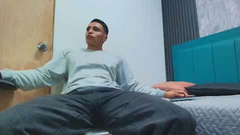 JACK PERGURTSON online show from 01.05.26