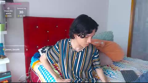 Snapshot of jack_s21 chatting on 11.16.25 Laick online show from 11.16.25