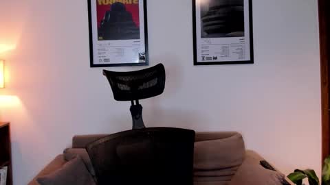 Jack J online show from 10.02.25