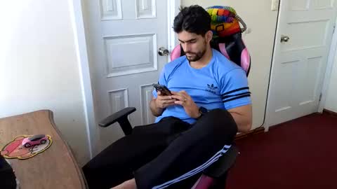 Snapshot of jackecuador chatting on 12.03.25 Jack online show from 12.03.25