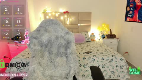 Jacky online show from 02.04.25