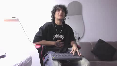 Snapshot of jackestaylor chatting on 01.10.26 Jackes Taylor online show from 01.10.26