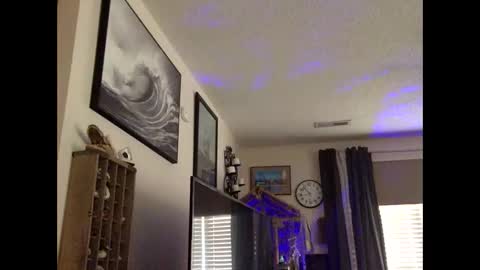 Snapshot of jackhammerhead chatting on 01.25.25 jackhammerhead online show from 01.25.25