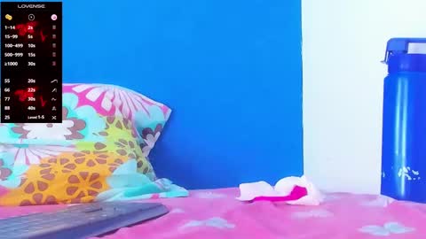 Snapshot of jackie_williams chatting on 12.21.24 Jackie online show from 12.21.24