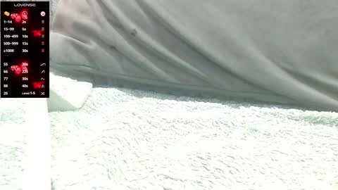 Snapshot of jackie_williams chatting on 02.13.25 Jackie online show from 02.13.25