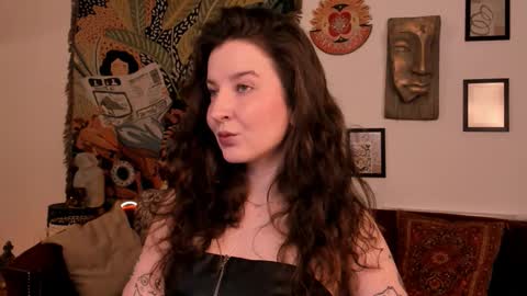 Snapshot of jackiebard chatting on 11.29.25 Jackie Byrd online show from 11.29.25