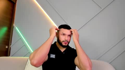 Jackson Wayne online show from 03.04.25