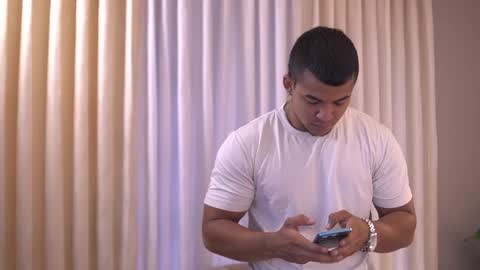 Snapshot of jacksonbell9 chatting on 09.18.25 Jackson Bell online show from 09.18.25