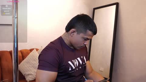 Snapshot of jacksonbell9 chatting on 11.18.25 Jackson Bell online show from 11.18.25