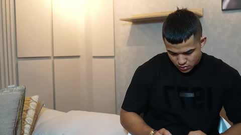 Snapshot of jacksonbell9 chatting on 12.01.25 Jackson Bell online show from 12.01.25