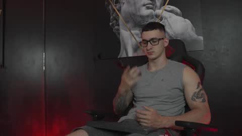 Jackson Olsen online show from 11.12.25