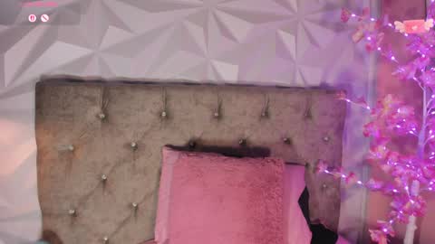 Jacky hoott online show from 04.06.26