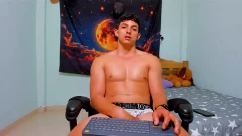 Snapshot of jacob_black21 chatting on 11.13.25 jacob black online show from 11.13.25