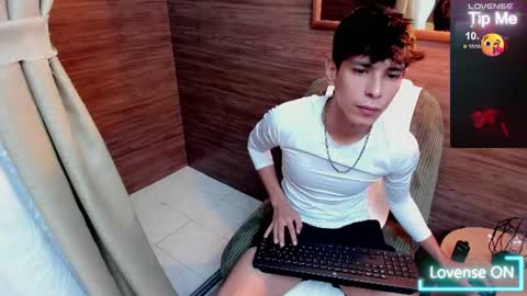 Snapshot of jacob_colliins chatting on 07.19.26 jacob_colliins online show from 07.19.26