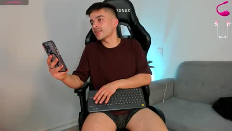 Snapshot of jacob_ferrer chatting on 02.22.26 JACOB FERRER online show from 02.22.26