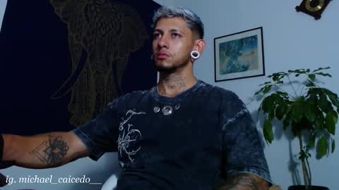 Michael Caicedo online show from 10.09.25