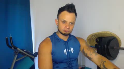 Snapshot of jacobjamess chatting on 10.07.25 jacobjamess online show from 10.07.25