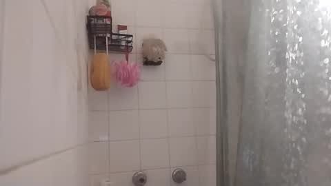 Shakey j online show from 10.21.25