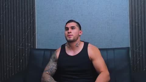 Snapshot of jacobsthorm chatting on 11.12.25 jacobsthorm online show from 11.12.25