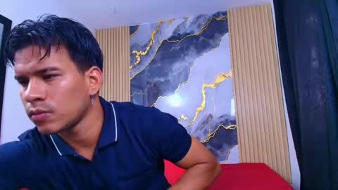 Snapshot of jacobwolf__ chatting on 05.19.26 Jacob Wolf online show from 05.19.26