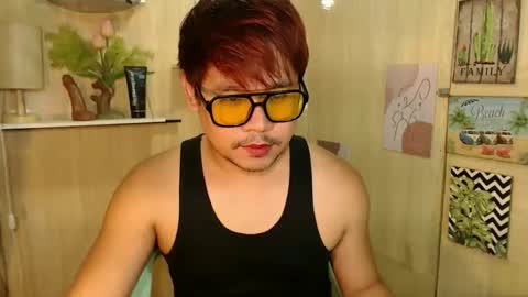 Snapshot of jacobxcarlo_moore chatting on 11.10.25 JacobxCarlo online show from 11.10.25