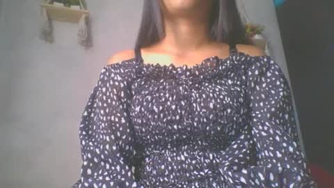 jacqueline_fernandez online show from 03.12.25