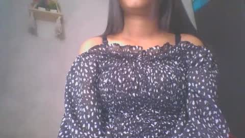 jacqueline_fernandez online show from 03.12.25