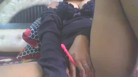 jacqueline_fernandez online show from 09.15.25