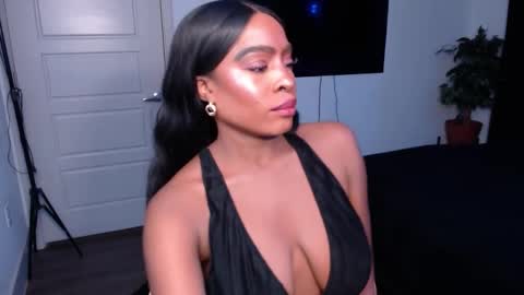 Jade online show from 11.30.25