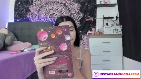 Snapshot of jade__weed chatting on 01.29.25 online show from 01.29.25