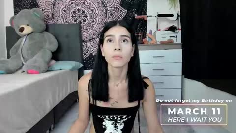 Snapshot of jade__weed chatting on 03.10.25 online show from 03.10.25