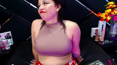 Jade online show from 01.08.25