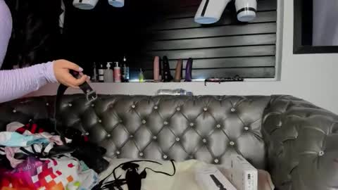 Jade online show from 09.09.25