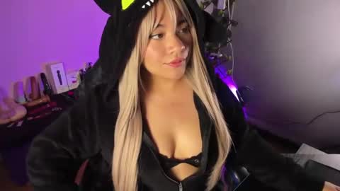 Jade online show from 11.09.25