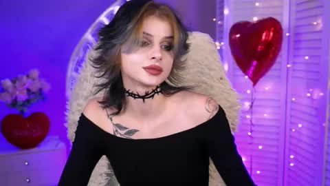 Snapshot of jade_castle chatting on 02.15.25 jade_castle online show from 02.15.25