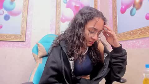 Jade Greeyy  online show from 10.04.25